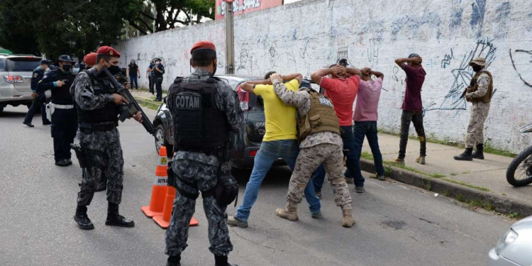 Ceará registra redução nos números de furtos e roubos de veículos em 2021