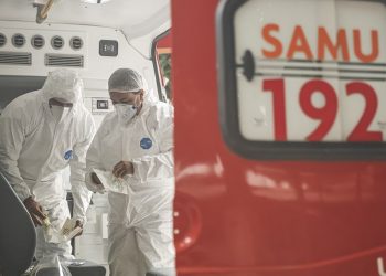 Já são 112 dias seguidos no Brasil com a média de mortes acima da marca de mil (Foto: Andréa Rêgo Barros/PCR)