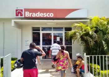 O policiamento foi ao local, no centro de Várzea Alegre, mas os suspeitos já haviam fugido (Foto: Arquivo)