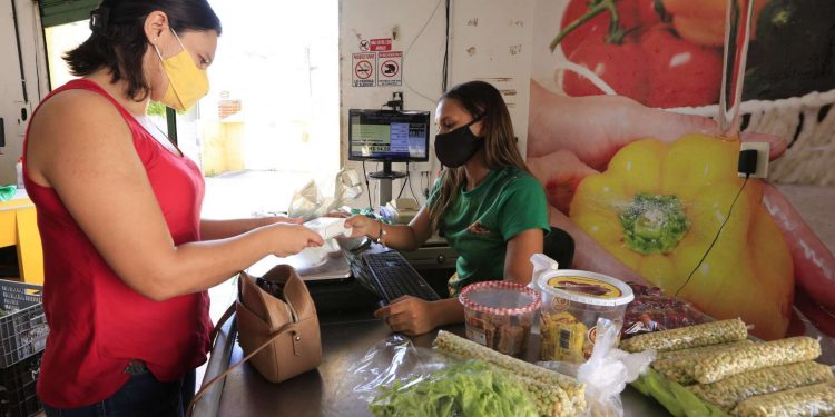 Auxílio Cesta Básica: trabalhadores têm até sexta-feira (14) para se cadastrar