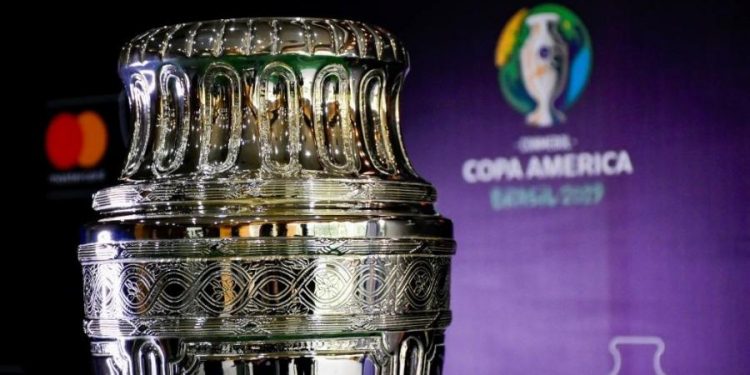 Conmebol anuncia que Copa América deste ano será disputada no Brasil