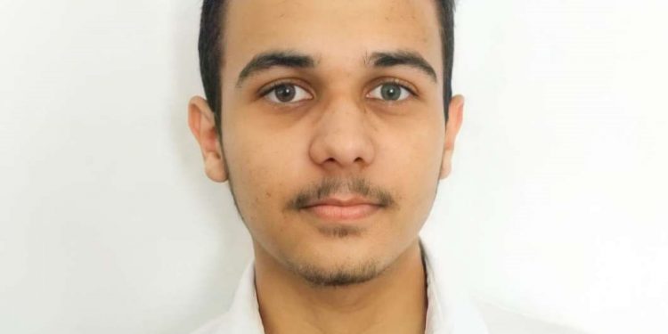 Filho de agricultor e empregada doméstica, jovem é aprovado em Medicina na UFC