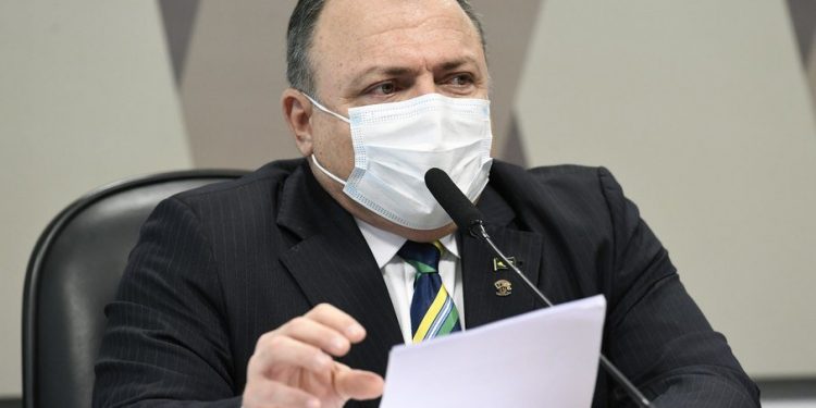 Ex-ministro Pazuello volta a depor na CPI da Covid; acompanhe ao vivo