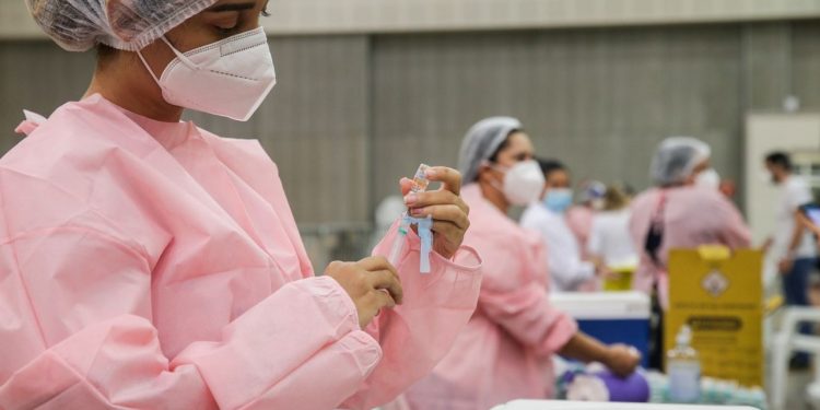 Piso dos enfermeiros não avança no Senado; prefeitos apontam impacto e cobram recursos da União