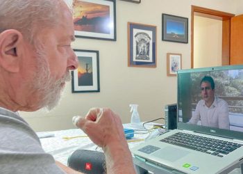 Lula se reuniu nesta segunda (31), com o governador Camilo Santana (Foto: Reprodução/Twitter)