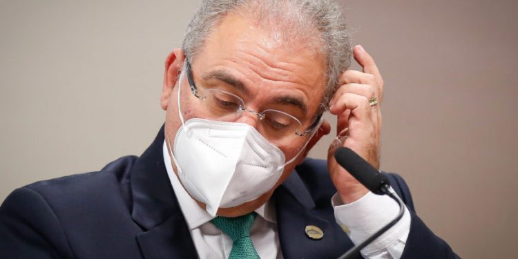 CPI encerra oitiva de Queiroga com pressão sobre prescrição de cloroquina