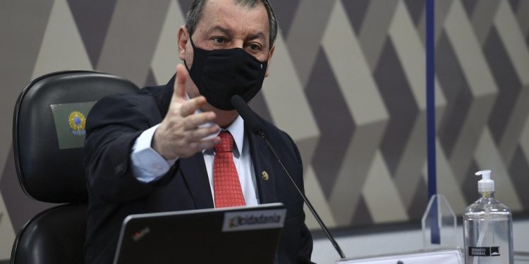 Presidente da CPI da Covid diz que ex-ministro Pazuello será convocado novamente