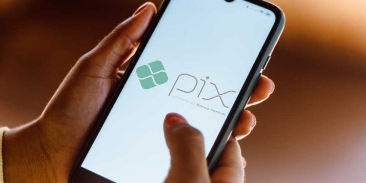 PIX: BC propõe 4 saques gratuitos por mês e limite de R$ 500 por dia a partir do segundo semestre