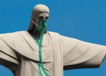Capa da revista 'The Economist' mostra Cristo Redentor com máscara de oxigênio e a manchete "Na beira" (Foto: Divulgação/BBC)