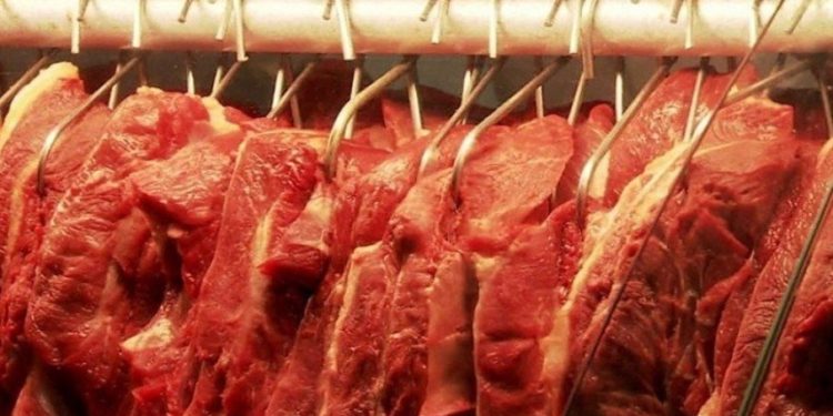 Com preço alto, consumo de carne no Brasil atinge menor patamar em 25 anos