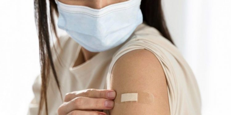 Teve reação após a vacina contra a Covid-19? Isso pode ser um bom sinal; entenda