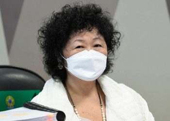 A médica Nise Yamaguchi durante depoimento à CPI da Pandemia (Foto: Jefferson Rudy/Agência Senado)