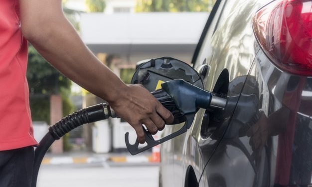 Em nova alta, gasolina sobe 10 centavos no Ceará; confira preços em Crato, Juazeiro do Norte e Iguatu