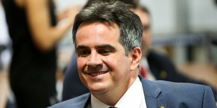 Bolsonaro pode retirar indicação de Ciro Nogueira para Casa Civil
