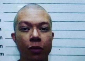 Preso e abatido, DJ Ivis aparece irreconhecível em foto