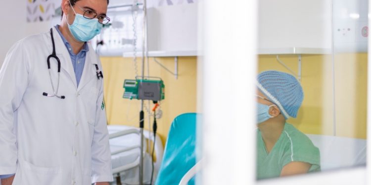 Inscrições para concurso com 6 mil vagas na fundação de Saúde do Ceará estão abertas