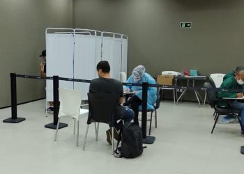 Barreira sanitária é instalada no aeroporto de Juazeiro do Norte para identificar passageiros com Covid-19 (Foto: Divulgação/Prefeitura de Juazeiro do Norte)