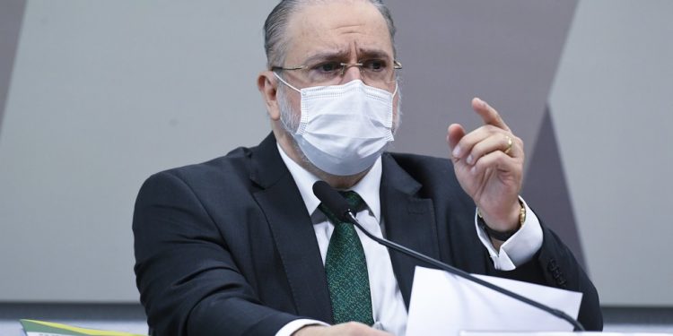 Por 55 votos a 10, Senado aprova Augusto Aras para novo mandato na PGR