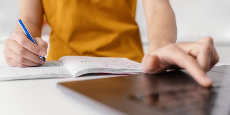 Centec oferta para 540 vagas em cursos gratuitos na próxima segunda (16)