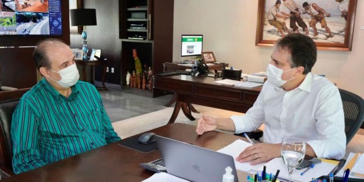 Camilo Santana anuncia novo secretário da Saúde do Ceará; veja perfil