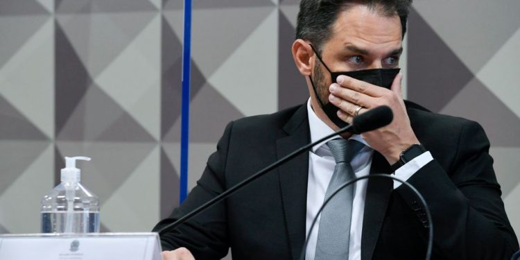 AO VIVO: na CPI, sócio da Belcher nega relação com Hang e Wizard