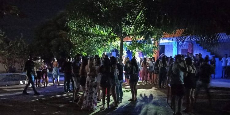 Barbalha volta a registrar aglomerações em meio a aumento de casos de Covid-19