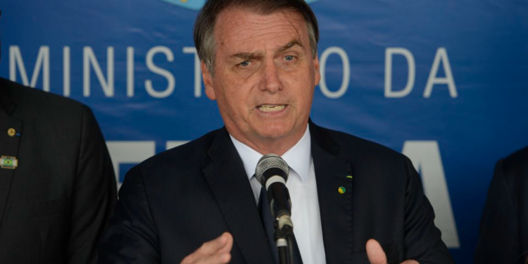 Governadores de 13 estados e do DF assinam carta de solidariedade ao Supremo contra ameaças de Bolsonaro