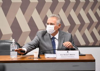 O senador Renan Calheiros durante reunião da Comissão Parlamentar de Inquérito (CPI) da Pandemia (Foto: Jefferson Rudy/Agência Senado)