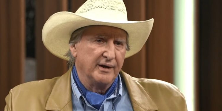 STF proíbe aproximação de Sérgio Reis e alvos da PF da Praça dos Três Poderes