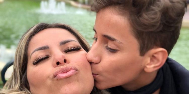 Filho de 16 anos da cantora de forró Walkyria Santos é encontrado morto