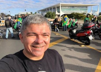 A página na rede social Instagram do cearense é apontada pelo Ministério Público Federal por fazer divulgação de atos de ameaça às instituições (Foto: Reprodução/Instagram)