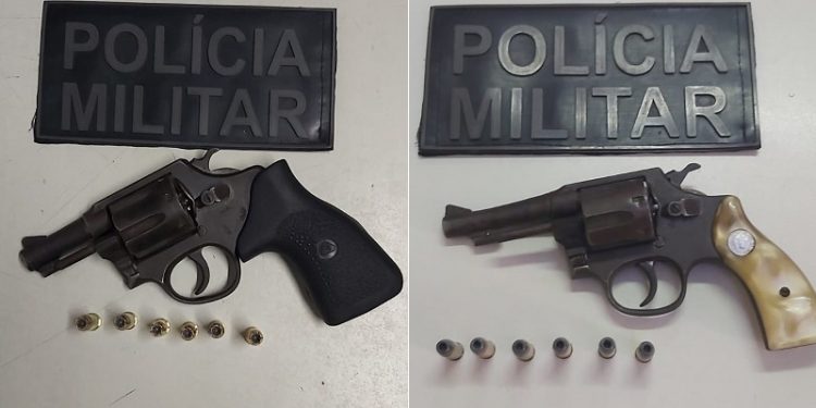 Polícia Militar apreende duas armas de fogo no João Cabral, em Juazeiro do Norte; três homens foram presos