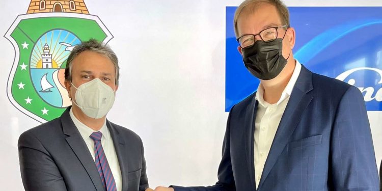 Na Alemanha, Camilo assina acordo para a produção de Hidrogênio Verde no Pecém