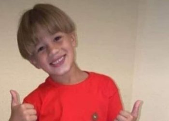 Davi Luiz de Lima, 6 anos, foi atropelado por um veículo quando tentava atravessar uma estrada na zona rural de Coreaú, no interior do Ceará (Foto: Arquivo pessoal)