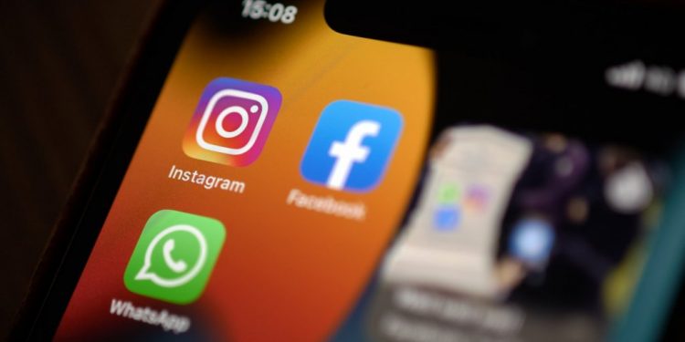 Facebook revela o que motivou queda de redes sociais