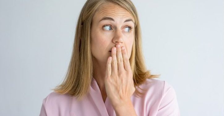 7 medidas emergenciais para combater o mau hálito