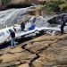 Avião que caiu com Marília Mendonça é retirado de cachoeira