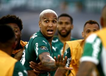 Deyverson, do Palmeiras, celebra seu gol contra o Flamengo na final da Libertadores (Foto: Ernesto Ryan/Getty Images)