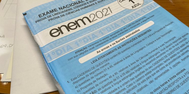 Enem 2021: 2º dia teve questões sobre desastre de Mariana, Copa do Brasil e literatura de cordel