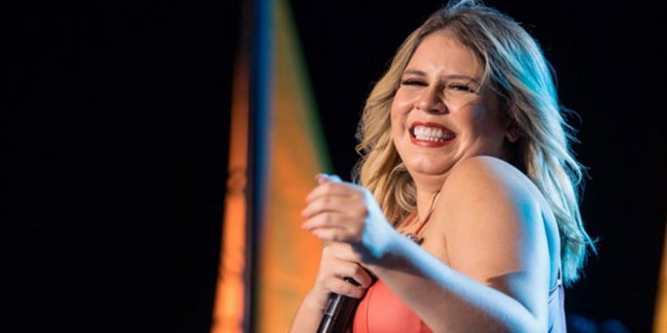 O adeus a Marília Mendonça: corpo da cantora chega a Goiânia para velório