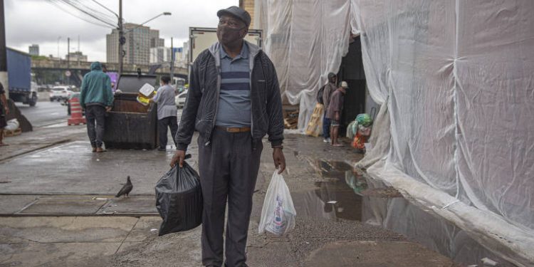 Entenda como os ricos ficaram mais ricos na pandemia