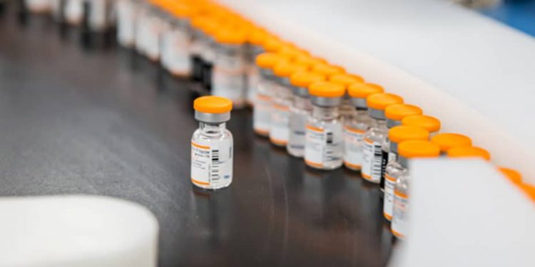 Camilo planeja comprar dose pediátrica da Pfizer se houver demora do Ministério da Saúde