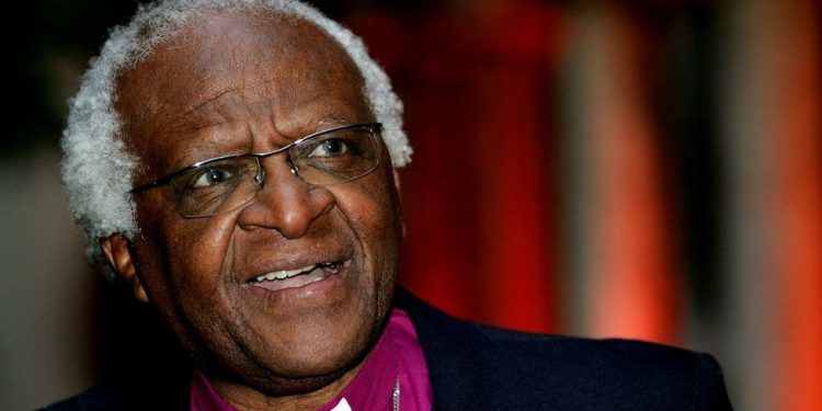 Morre Desmond Tutu, vencedor do Nobel da Paz e ativista anti-apartheid sul-africano