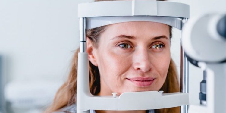 Por que as telas prejudicam a visão e o que fazer para proteger seus olhos