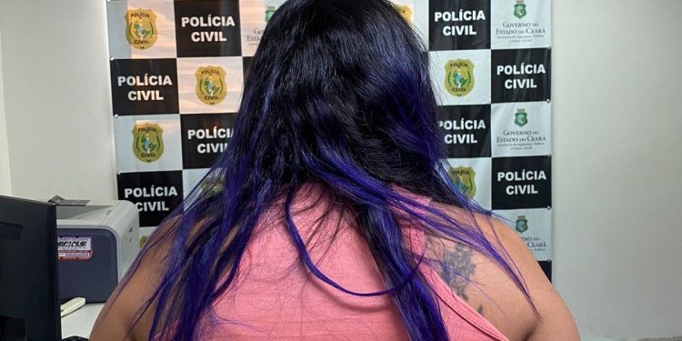 Mulher é presa pela Polícia Civil e indiciada por homicídio no Crato
