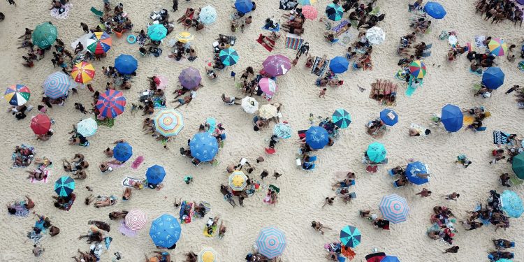 Feriados prolongados em 2022 no Brasil: veja as datas nacionais e quando a folga será esticada