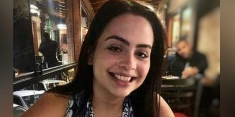 ‘Princesinha do PIX’ é presa por suspeita de aplicar golpes em comerciantes no Ceará