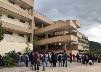 Unilab abre inscrições para professor adjunto com salário de R$ 9,6 mil