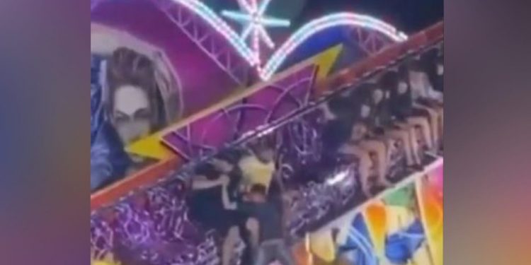 Brinquedo de parque de diversão quebra em Iguatu, e usuários pulam do equipamento