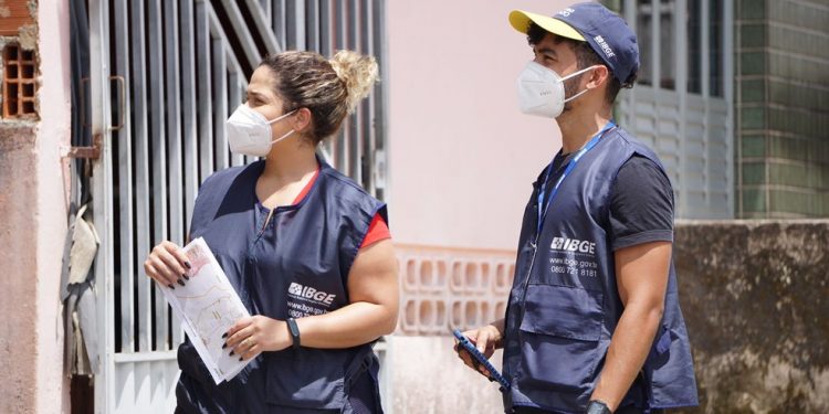 Censo 2022: candidatos a mais de 200 mil vagas no IBGE podem pedir isenção da taxa de inscrição; saiba como